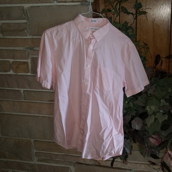 Calvin Klein Other - Calvin Klein short sleeve button down
